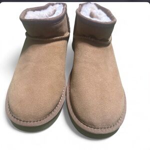UGG Classic Mini II brown boots #Nobox  #shearling #winter Size 39